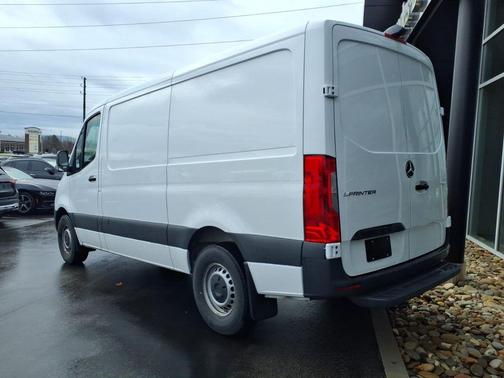 2026 Mercedes-Benz Sprinter 2500 144 WB