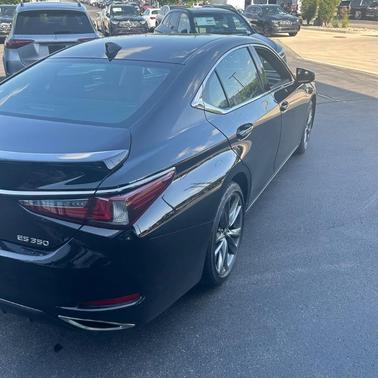 2019 Lexus ES 350 F Sport