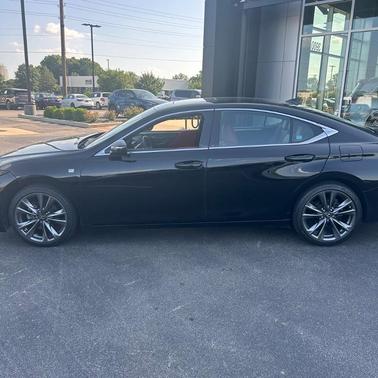2019 Lexus ES 350 F Sport