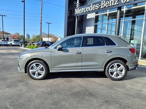 2021 Audi Q3 45 S line Premium