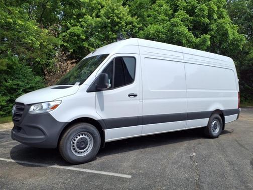2025 Mercedes-Benz Sprinter 2500 High Roof