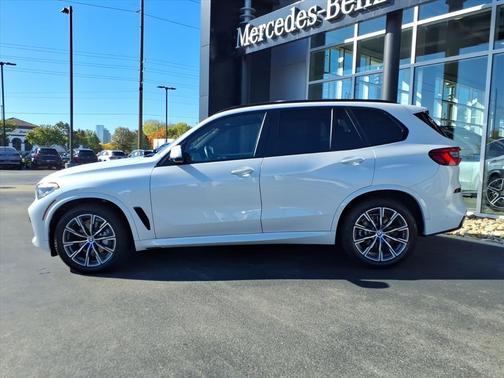 2022 BMW X4 xDrive30i