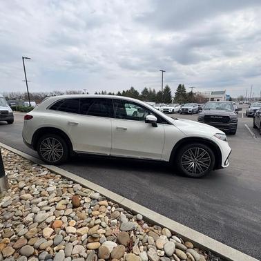 MANUFAKTUR Diamond White Metallic 2023 Mercedes-Benz EQS 580 Base 4MATIC