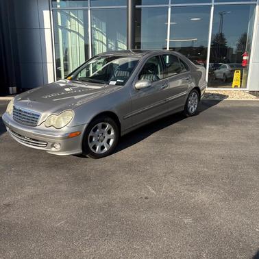 2005 Mercedes-Benz C-Class 