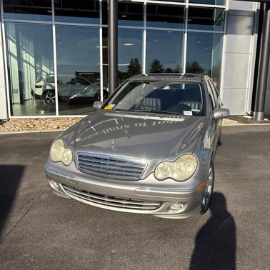 2005 Mercedes-Benz C-Class 