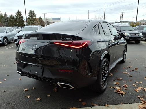 2026 Mercedes-Benz GLC 300 Base 4MATIC