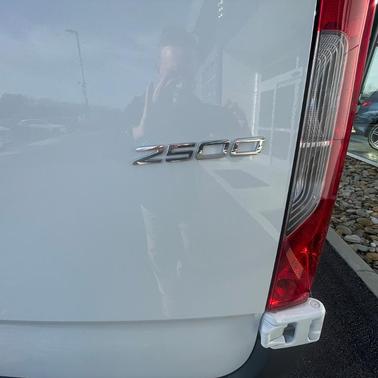 2025 Mercedes-Benz Sprinter 2500 High Roof