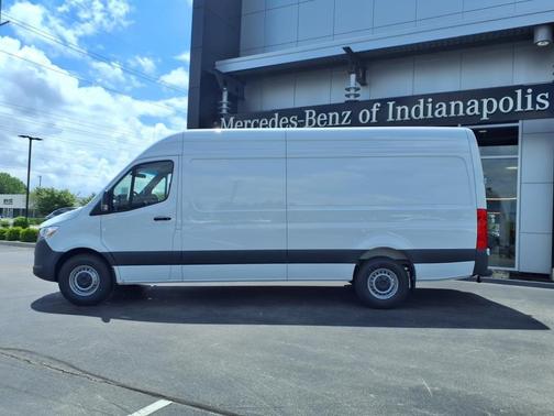 2025 Mercedes-Benz Sprinter 2500 High Roof