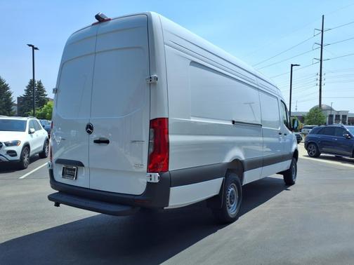 2025 Mercedes-Benz Sprinter 2500 170 WB High Roof Extended Cargo