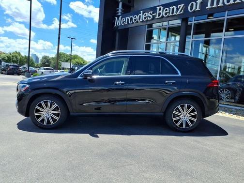 Obsidian Black Metallic 2024 Mercedes-Benz GLE 450 Plug-In Hybrid Base 4MATIC