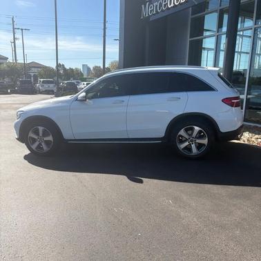 2019 Mercedes-Benz GLC 300 Base 4MATIC