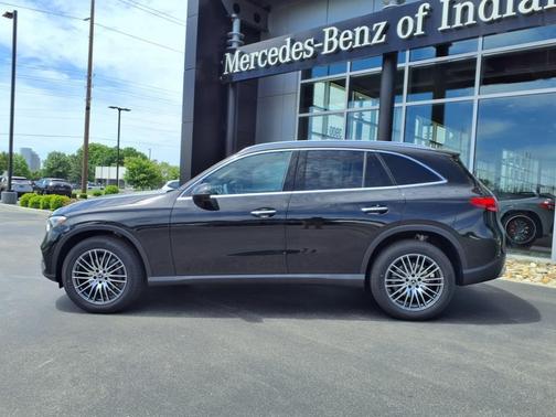 2025 Mercedes-Benz GLC 300 Base 4MATIC