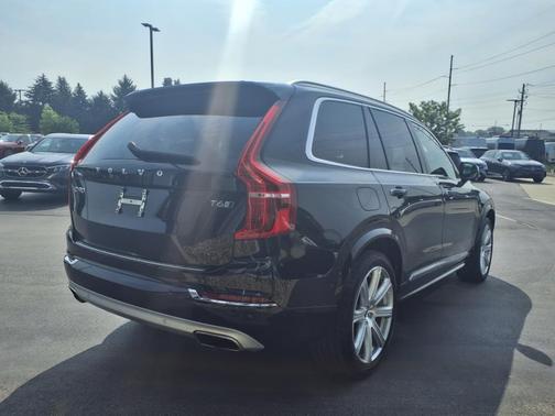 2019 Volvo XC90 T6 Inscription
