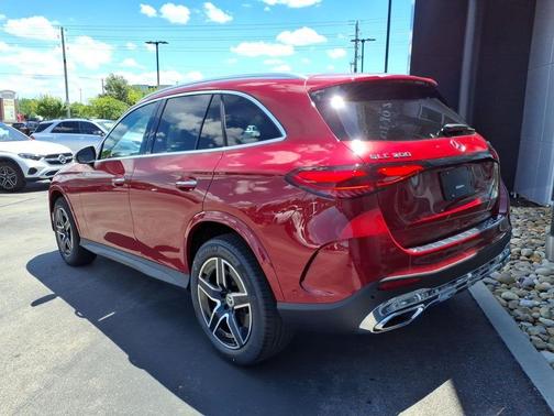 MAN PATAGONIA R 2026 Mercedes-Benz GLC 300 Base 4MATIC
