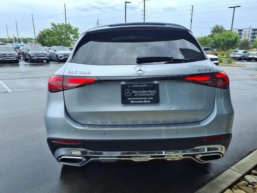 Cirrus Silver Metallic 2026 Mercedes-Benz GLC 300 Base 4MATIC