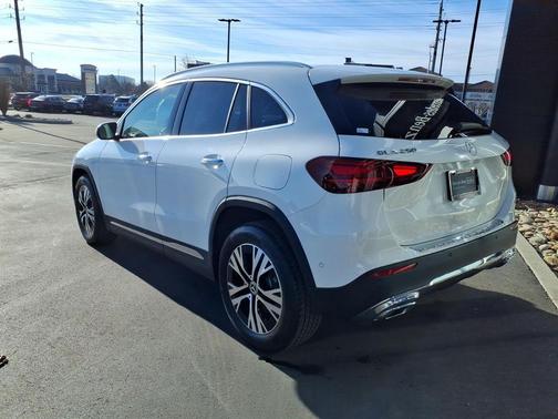 2026 Mercedes-Benz GLA 250 Base 4MATIC