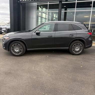 2025 Mercedes-Benz GLC 300 Base 4MATIC