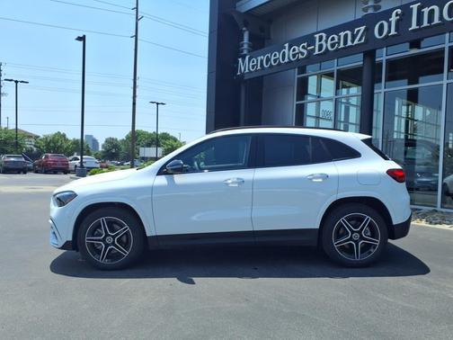 2025 Mercedes-Benz GLA 250 Base 4MATIC