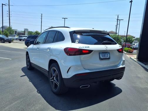 2025 Mercedes-Benz GLA 250 Base 4MATIC
