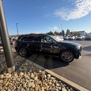 Obsidian Black Metallic 2024 Mercedes-Benz GLS 450 4MATIC