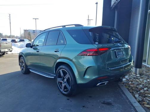 Ireland Mid Green 2026 Mercedes-Benz GLE 350 Base 4MATIC