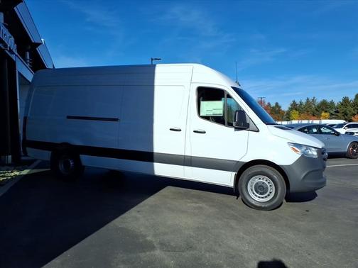 2026 Mercedes-Benz Sprinter 2500 High Roof