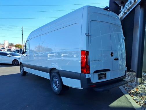2026 Mercedes-Benz Sprinter 2500 High Roof