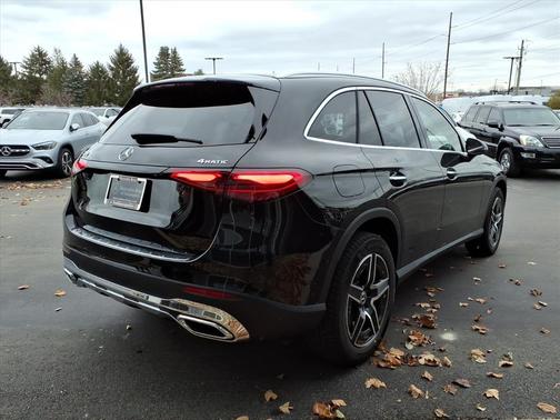 2026 Mercedes-Benz GLC 300 Base 4MATIC