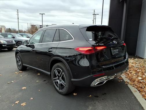 2026 Mercedes-Benz GLC 300 Base 4MATIC