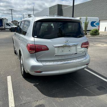 2017 INFINITI QX80 Base