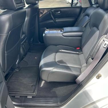 2017 INFINITI QX80 Base