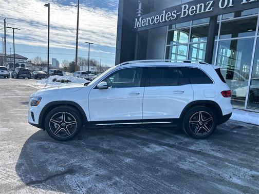 2026 Mercedes-Benz GLB 250 Base 4MATIC