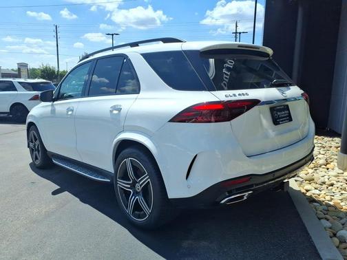 Polar White 2026 Mercedes-Benz GLE 450 4MATIC