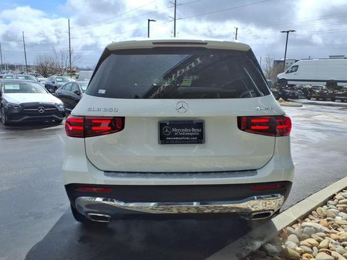 Polar White 2026 Mercedes-Benz GLB 250 Base 4MATIC