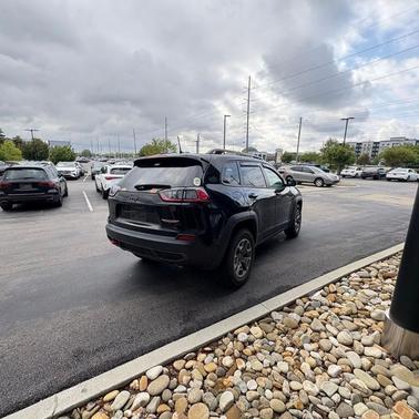 Diamond Black 2022 Jeep Cherokee Trailhawk