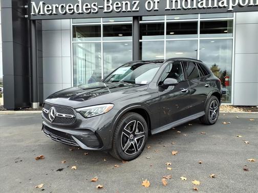 Graphite Gray Metallic 2026 Mercedes-Benz GLC 300 Base 4MATIC