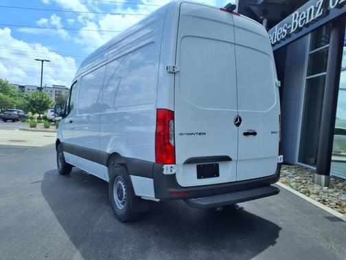 2025 Mercedes-Benz Sprinter 2500 Standard Roof