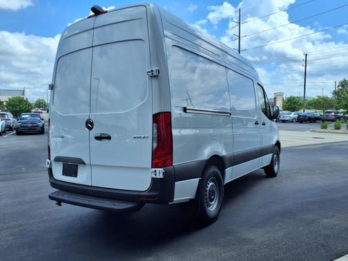 2025 Mercedes-Benz Sprinter 2500 Standard Roof