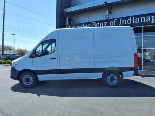 2025 Mercedes-Benz Sprinter 2500 Standard Roof