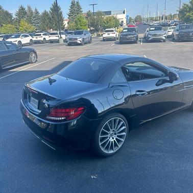 2017 Mercedes-Benz SLC 300 Base