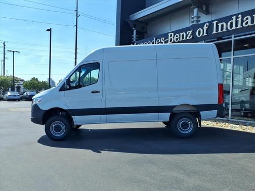 2025 Mercedes-Benz Sprinter 2500 Standard Roof