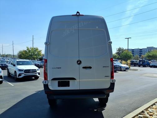 2025 Mercedes-Benz Sprinter 2500 Standard Roof