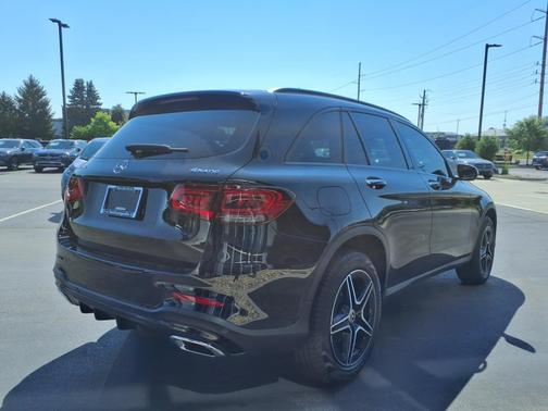 2022 Mercedes-Benz GLC 300 Base 4MATIC