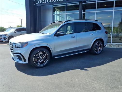 2026 Mercedes-Benz GLS 450 
