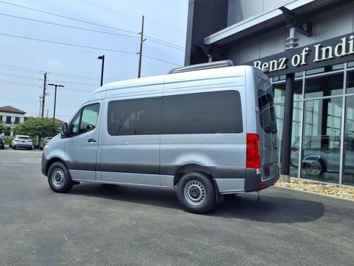 2025 Mercedes-Benz Sprinter 2500 144 WB Standard Roof Passenger