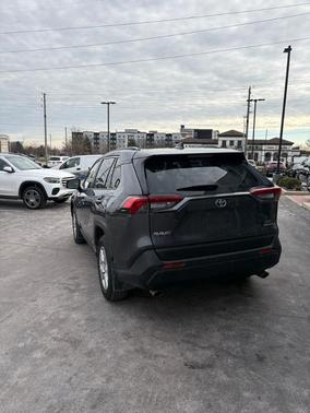 2019 Toyota RAV4 Hybrid XLE