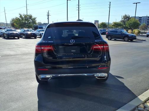 2017 Mercedes-Benz GLC 300 Base 4MATIC