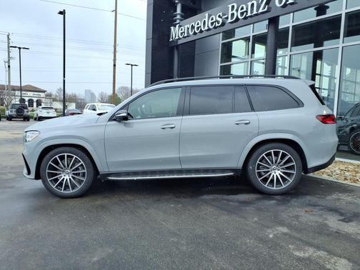 Alpine Gray 2026 Mercedes-Benz GLS 580 Base 4MATIC