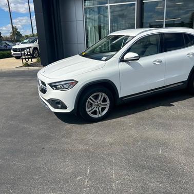 2022 Mercedes-Benz GLA 250 Base 4MATIC