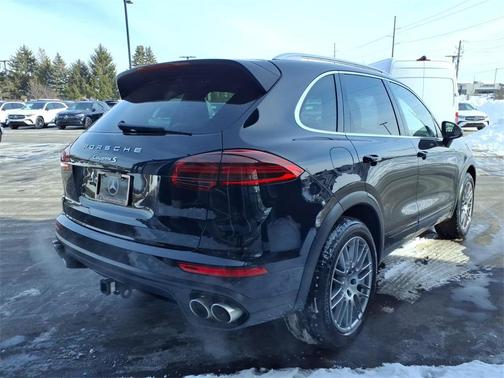 2017 Porsche Cayenne S